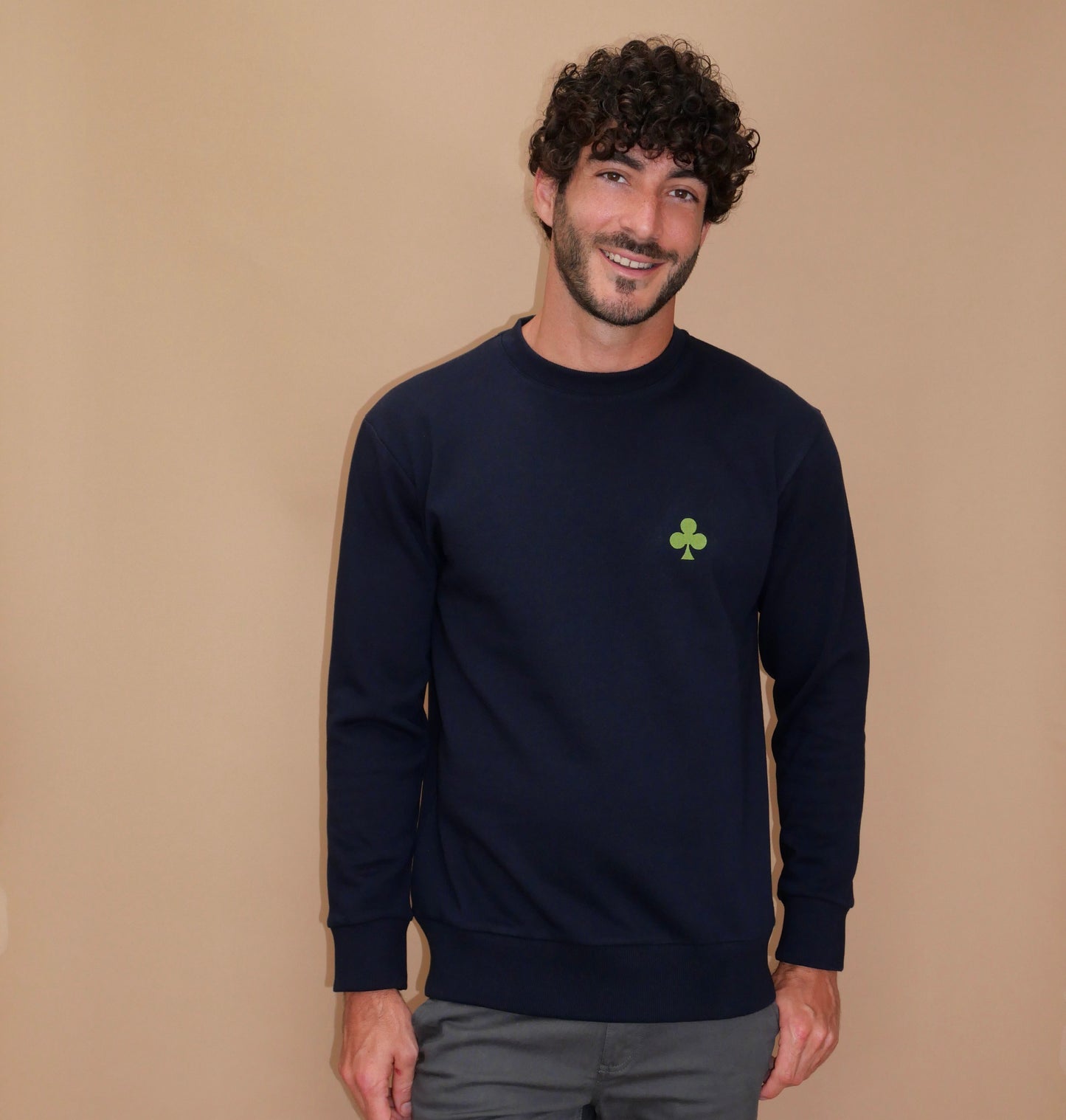 monsieurbarr sweatshirt col rond bleu marin trèfle kaki