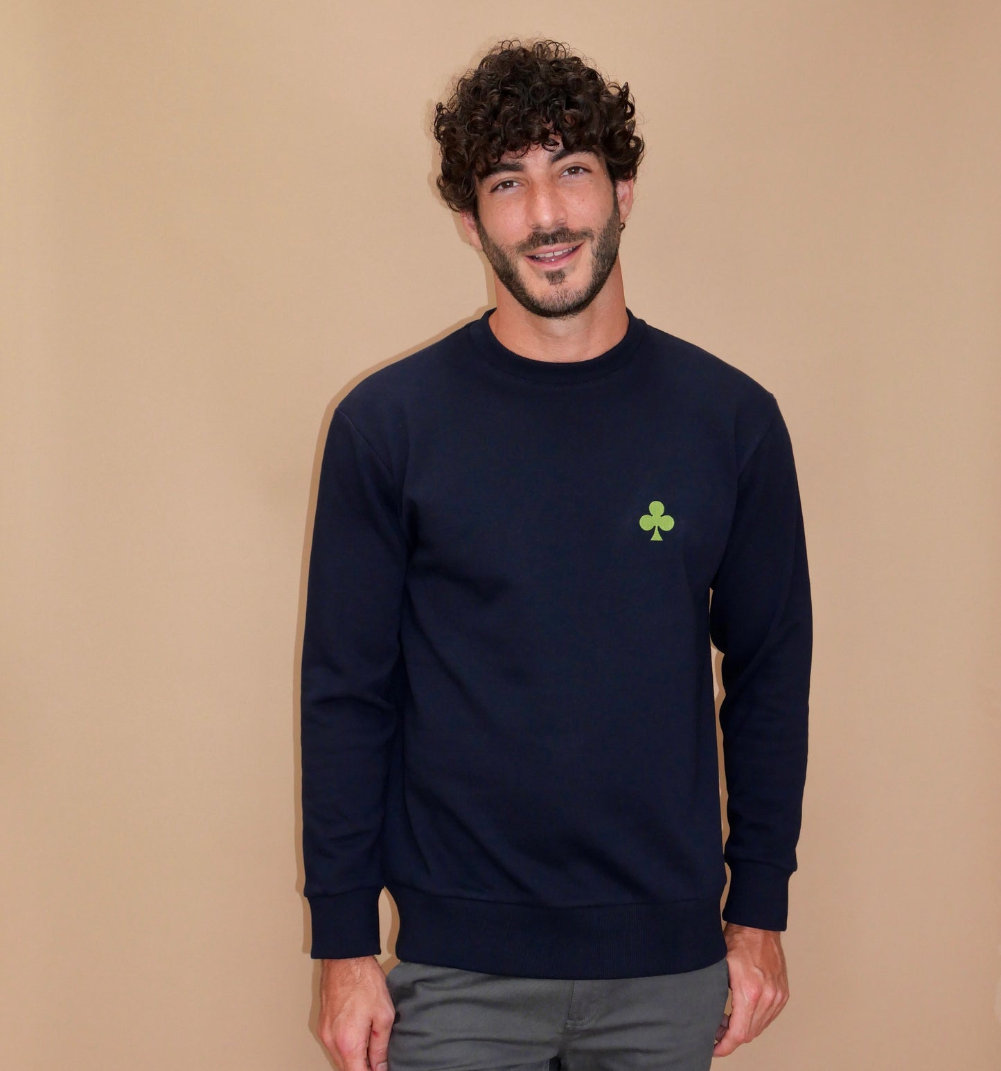 monsieurbarr sweatshirt col rond bleu marin trèfle kaki