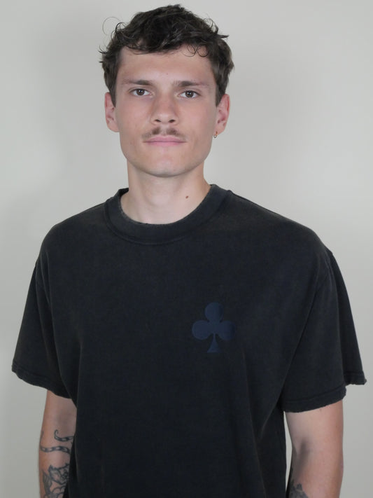 T-shirt oversize noir distressed Trèfle brodé