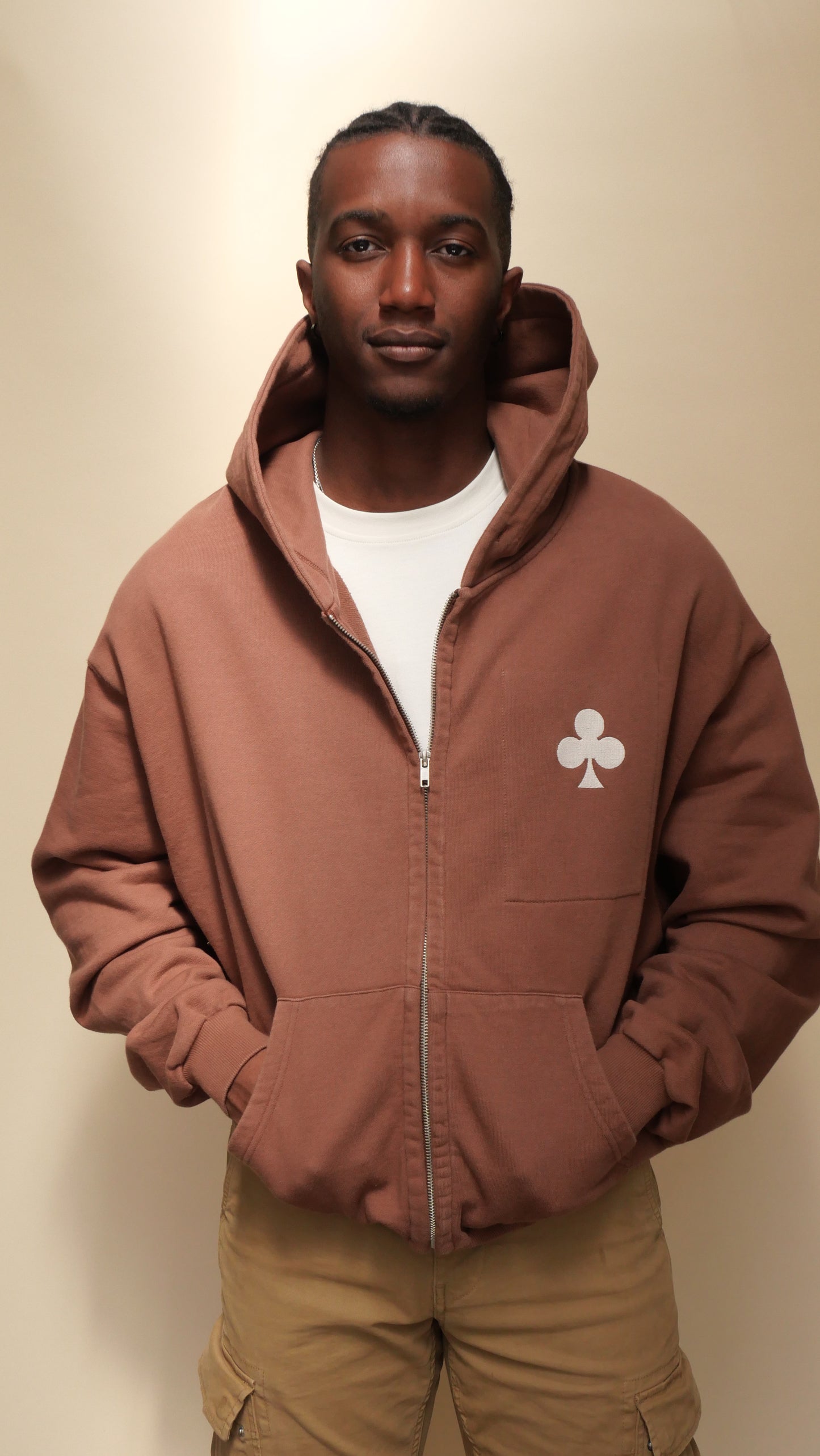 monsieurbarr hoodie oversize marron vintage grand trèfle bordé beige