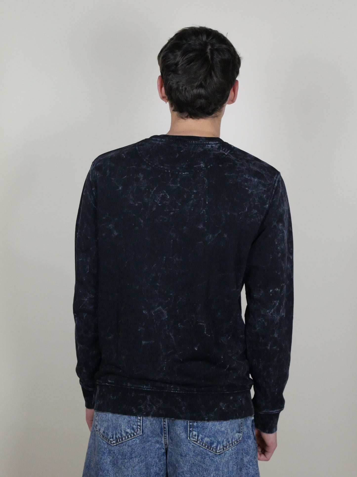 Sweatshirt Noir Marbré Trèfle Brodé Argent