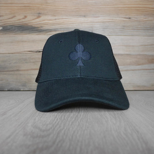 Casquette Noire Trèfle Brodé Noir Mat