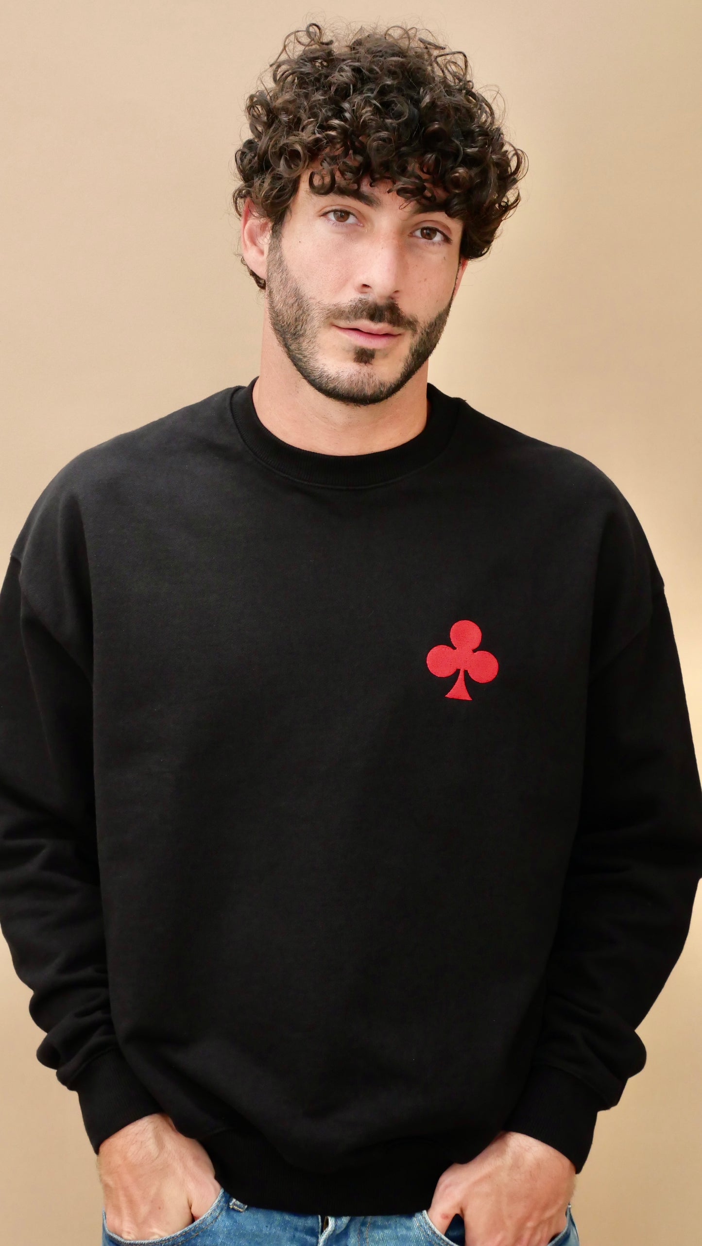 monsieur sweat crewneck collector broderie ace of club nuque broderie trèfle rouge côté coeur