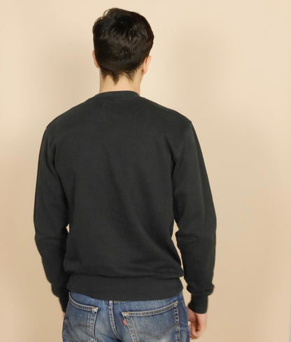 Sweat-shirt noir délavé trèfle brodé ton sur ton 